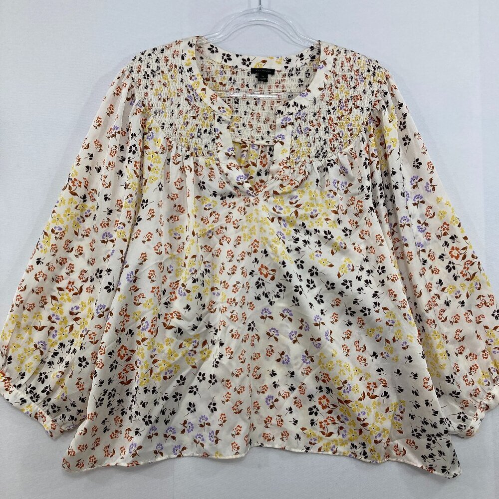 Ann Taylor size XL Multi Color Floral Smocked Detail Puff Sleeve Feminine Blouse